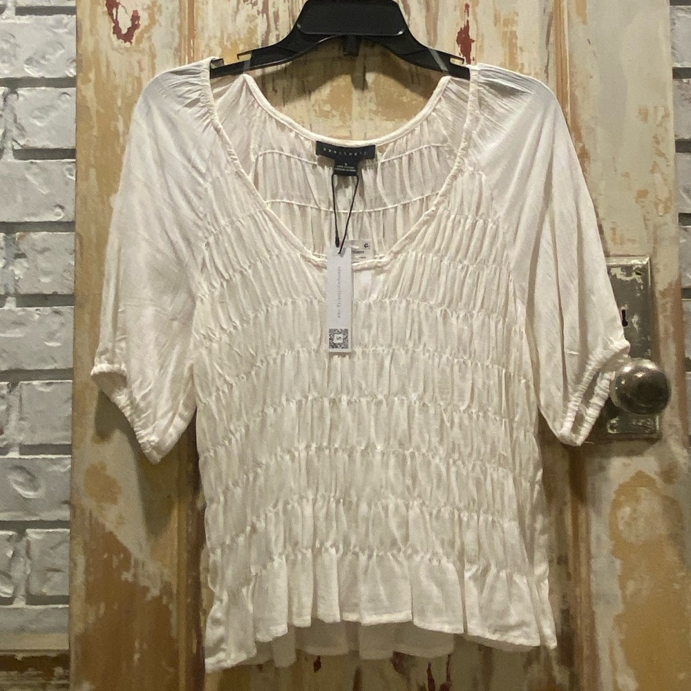 Sanctuary V-Neck Smocked Top Women's S Powdered Sugar Ruffle Hem Puff Sleeve~